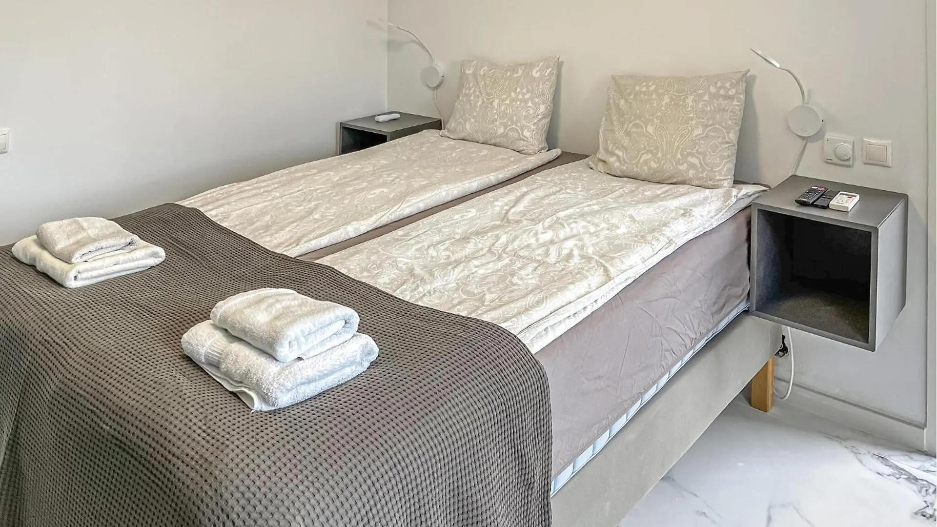 別荘 Pet Friendly Home In Mijas With Swimming Pool