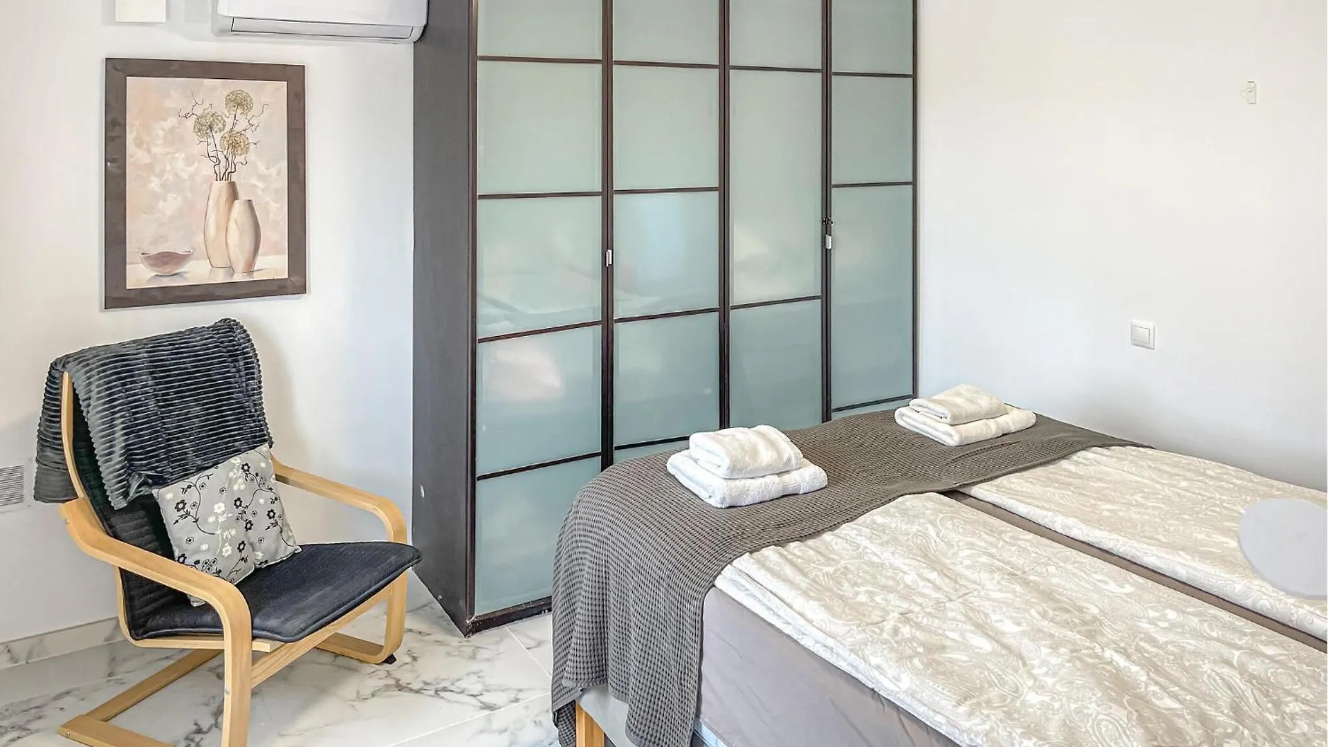 別荘 Pet Friendly Home In Mijas With Swimming Pool